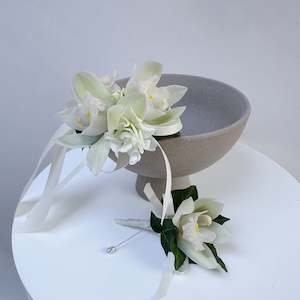 Wrist Corsages: Fresh Wrist Corasge