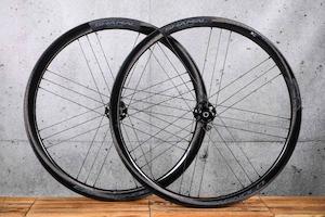 Wheels: Campagnolo Shamal Wheelset