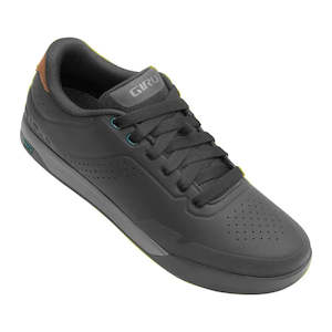 Giro Latch Shoe Size 43 Blk