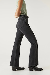 Neuw Womens: NEUW Debbie Bootcut 'Call Me'