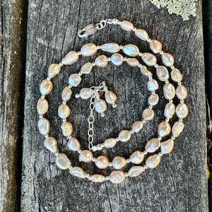 Apricot keishi pearl necklace