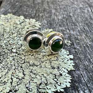5mm New Zealand greenstone studs