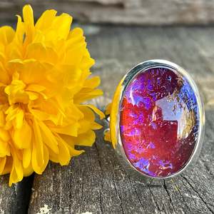 Vintage Dragons Breath Glass Ring