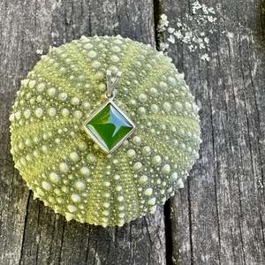 All Pounamu: Sterling silver & greenstone pendant