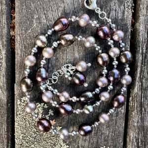 peacock freshwater pearl necklace