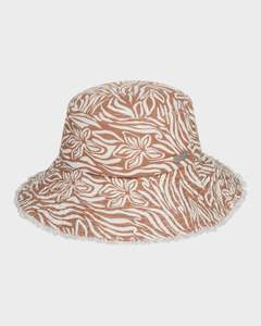 Womens Jumping Star Hat