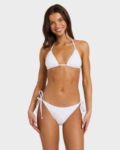 Womens: Womens Beach Classics Tiki Tri Bikini Top