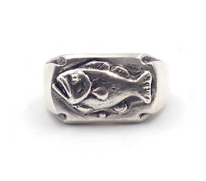 Screaming Jewellery: Singing Fish Ring