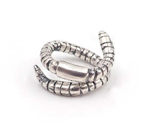 Screaming Jewellery: Worm Ring