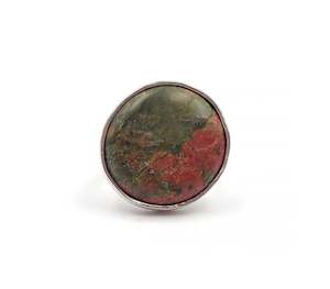 Quarter 25th Anniversary Exhibition: 'Reddish Pebble' Ring