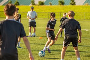 Products: RD Academy Ngahue (Fridays) - Roy D: Performance Coaching