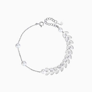 Bracelets: Theresa Wheat and Pearl Bracelet in s925 with gold plating