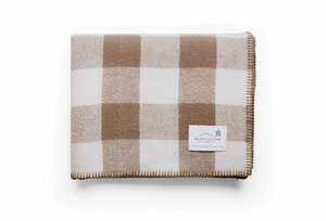 Cot Blankets: Hapua Honey Check Blanket