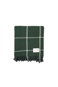 Throws: Papanui Pine Throw