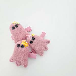 Halloween 2023: Ruby & Bear x Store 17 - Single Medium Ghost Clips In Peony
