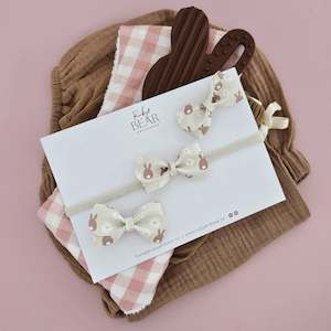 Into The Wild: Chiquita - Single Little-Sister Bow Clips Or Headbands