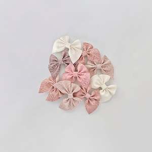 Sailor Style Bows: SALE - Eilish Single Middle Sister Bow Clips