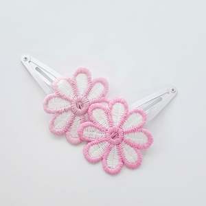 Spring 2023 Cupcakes Candy: Single Flower Snap Clips - 4 Colour Choices