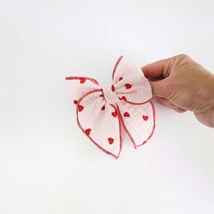 Large Heart Print Serged Edge Cotton Bows