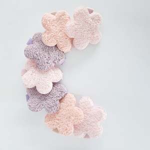 Flora - 5.7cm Single Flower Clips