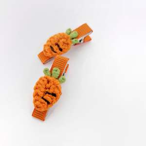 Little Sister Sized Carrot Appliqué Clip Duos