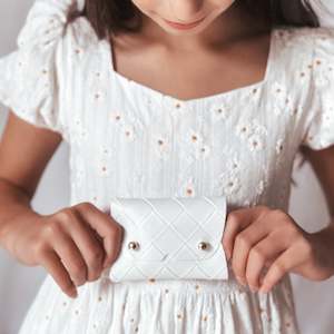 Decor And Gifts: Adriana Cardholder Pocket Purse