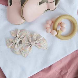 Sailor Style Bows: Alyah - Single Middle Sister Bow Clips