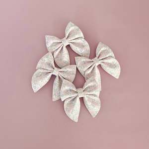 Fresh From The Market: Elsie - Single Middle Sister Bow Clips Or Headbands