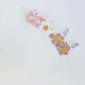 Daisy Appliqué Snap Clip Duos