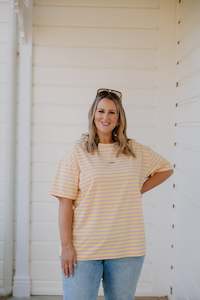 L 22: Oversized Tee - Pink/Yellow Stripe