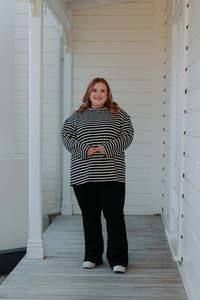 S 18: Oversized Tee LS - Black/White Stripe