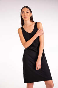 Nyne: NYNE MERINO SLIP