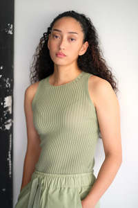 STANDARD ISSUE MERINO RIB CREW TANK
