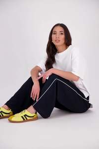 Nes: NES PIPED GIN PANTS INK/WHITE