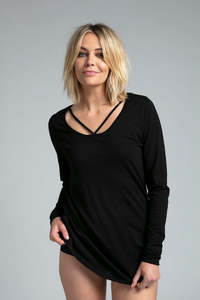 Essentials: NES MERINO LATTICE L/S TOP