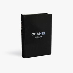 Books: CHANEL CATWALK COLLECTION BOOK