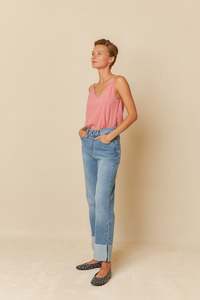 INDI & COLD FRIDA TOP SANDIA