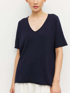 JHL BY JULIETTE HOGAN V NECK CASHMERE TEE NAVY