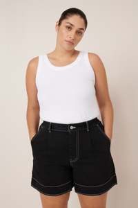Kowtow: KOWTOW OUTLINE SHORT