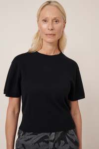 Kowtow: KOWTOW SILHOUETTE TOP