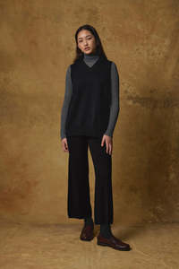 Standard Issue: STANDARD ISSUE MERINO VEST