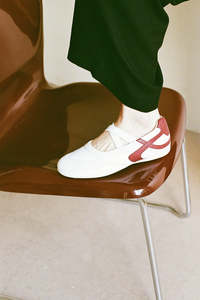 COMMONPLACE SPORTY BALLET IVORY/BURGUNDY