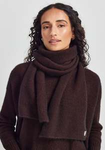 UNTOUCHED WORLD MOSS SCARF CACAO