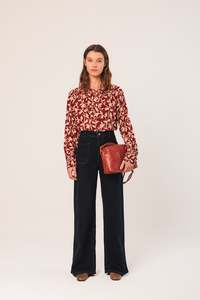 Jeans: INDI & COLD LUPINE PANT NAVY