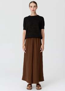 Bottoms: POL ASTER PANT CHOC