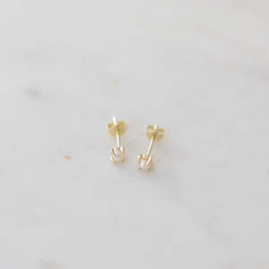 Jewellery 1: Mini Pearl Studs - Gold & Silver