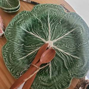 Kitchen: Cabbage Charger Plate