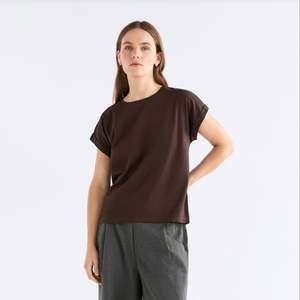 Wear: Cille T-Shirt - Espresso