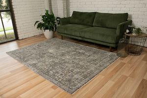 Antique rug: Roxana Collection Vintage Elegance