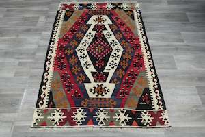 Handmade Fine Turkish Anatolian Kilim Rug Size: 185 x 130cm